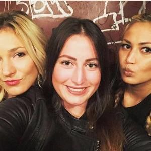 Meet your Posher, Natalie